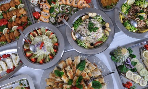 buffet catering food arangement on table